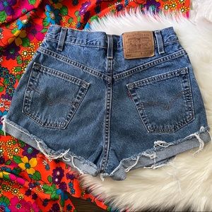 Levi Medium Wash High Waist Cutoff Denim Shorts